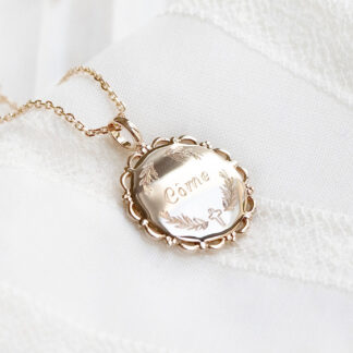 Laurier Baptism necklace - to personalize / engrave