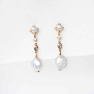 Boucles d'oreilles pendantes perles précieuses